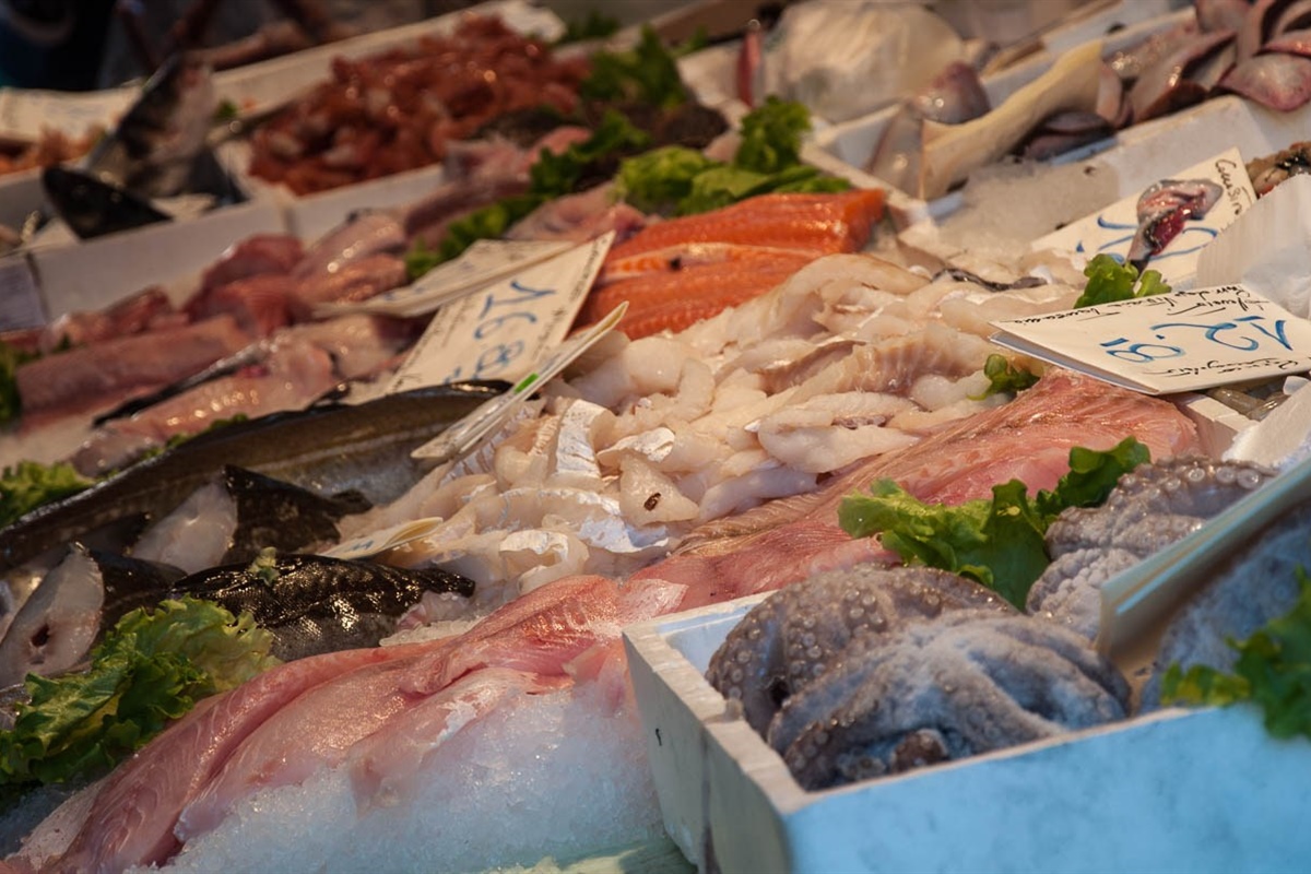 Prodotti ittici, i consigli per non prendere “granchi” al momento dell’acquisto