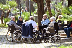 Anziani: Alleanza Cooperative, riforma necessaria, entro 2030 previsto raddoppio non autosufficienti