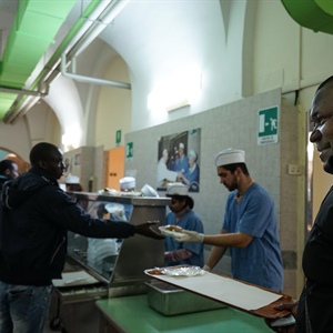 Rifugiati, Granata: “Più di 137mila persone nel sistema accoglienza italiano, cruciale ruolo cooperazione ma occorre investire di più per vera integrazione”