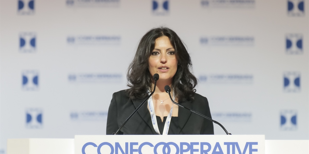 Centri antiviolenza, migliaia di donne rischiano di restare senza aiuto