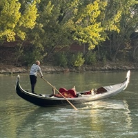 Cooperative: Gondole sul Tevere per la prima volta nella storia