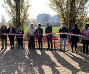 Coopattiva contro la violenza: inaugurata a Modena una panchina rossa