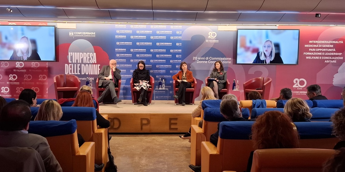 Cooperative: il 61% degli occupati è donna. Centri antiviolenza, 67 mila vittime a rischio