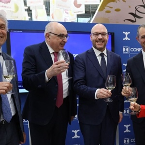 Vinitaly, lo stand Confcooperative diventa il centro del dialogo tra Italia ed Europa