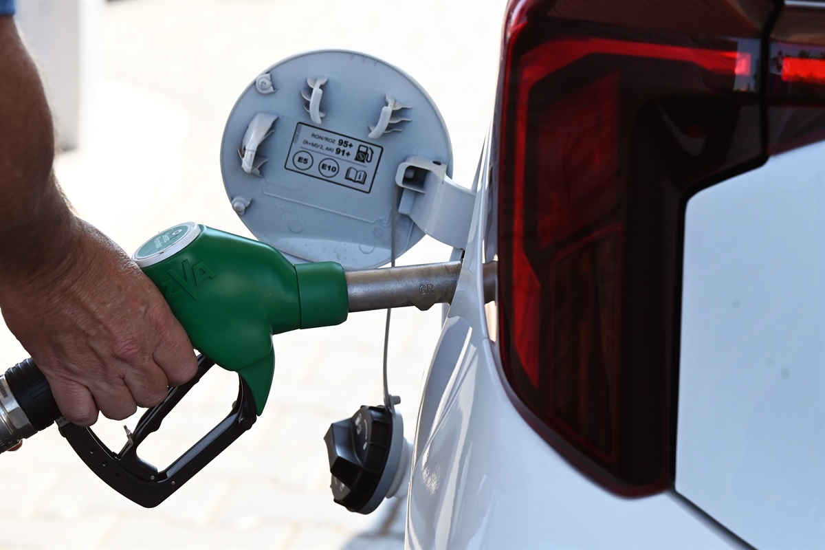 Carburanti, le imprese chiedono misure anche per il trasporto pubblico non di linea